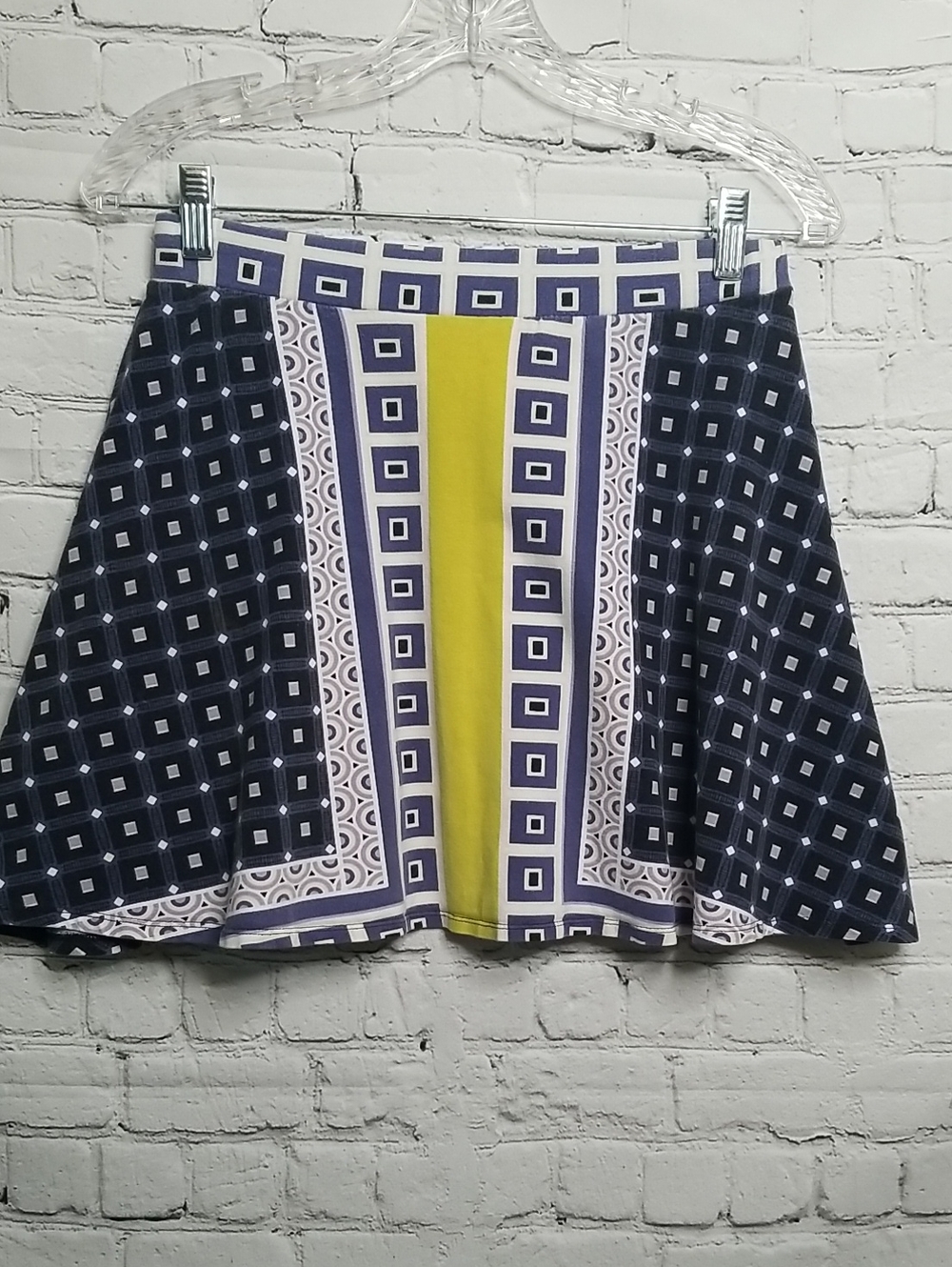 Xhilaration womens circle skirt size Medium EUC